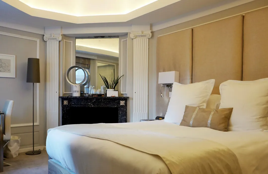 Clarance Hotel Lille-1