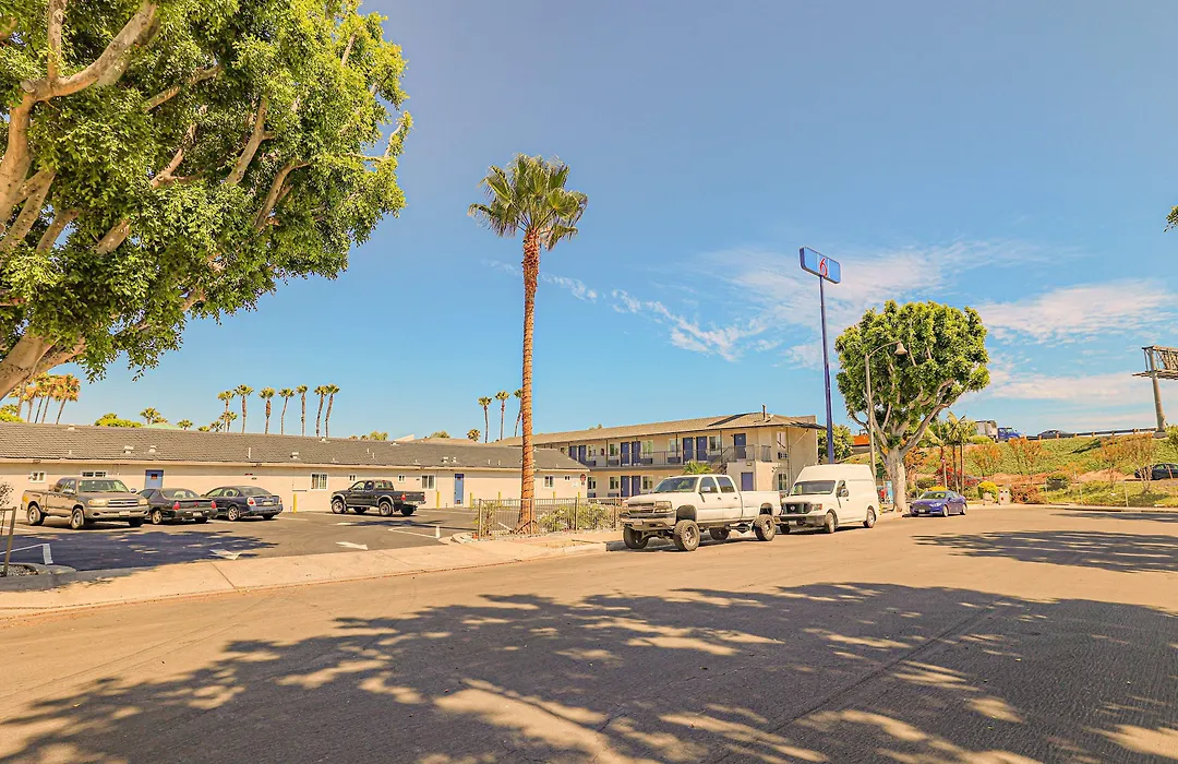 Motel 6, Tustin, Orange County-Ca-1