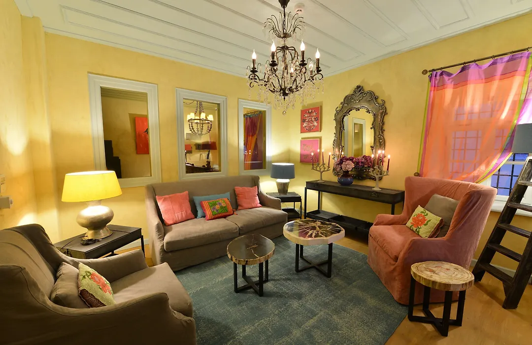 Marge Hotel-1