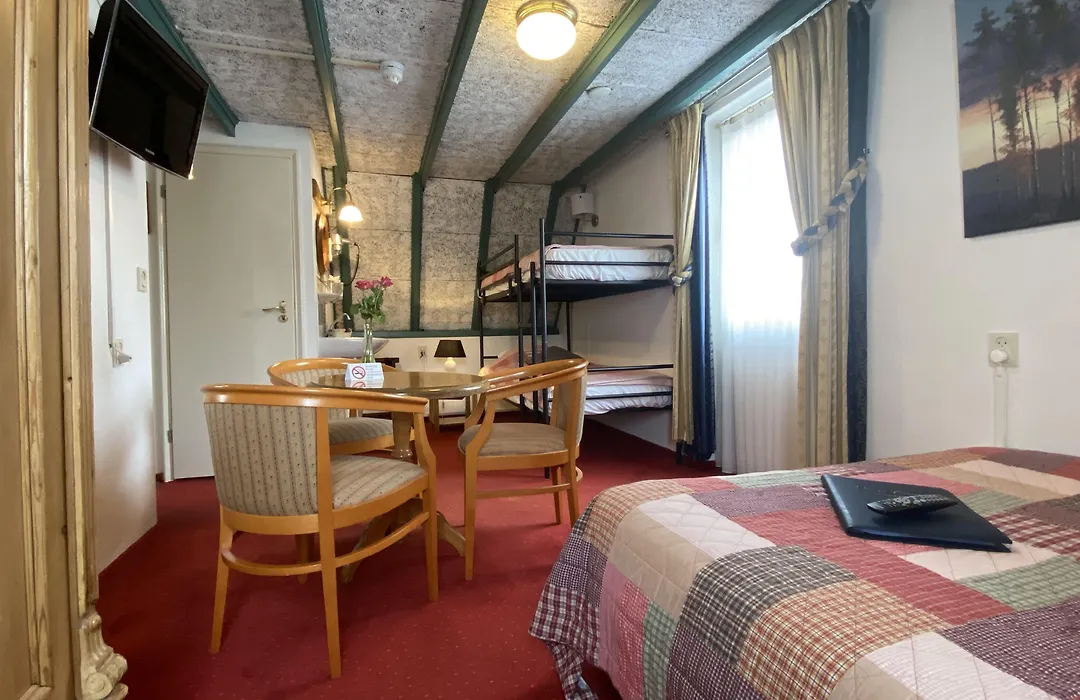 Hotel&Restaurant De Fortuna-1