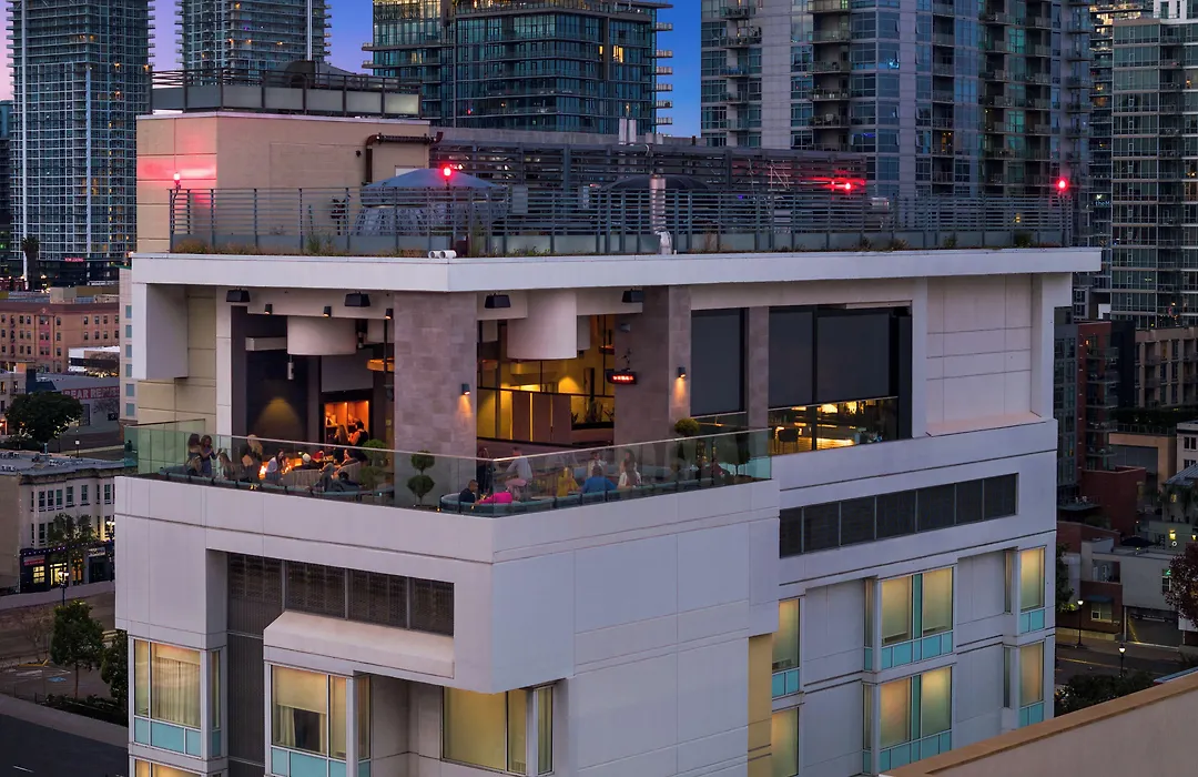 Courtyard By Marriott San Diego Gaslamp/Convention Center-1