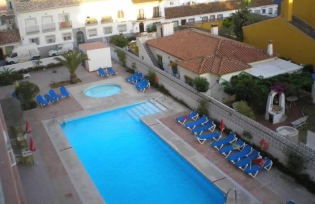 Embajador Apartamentos-1