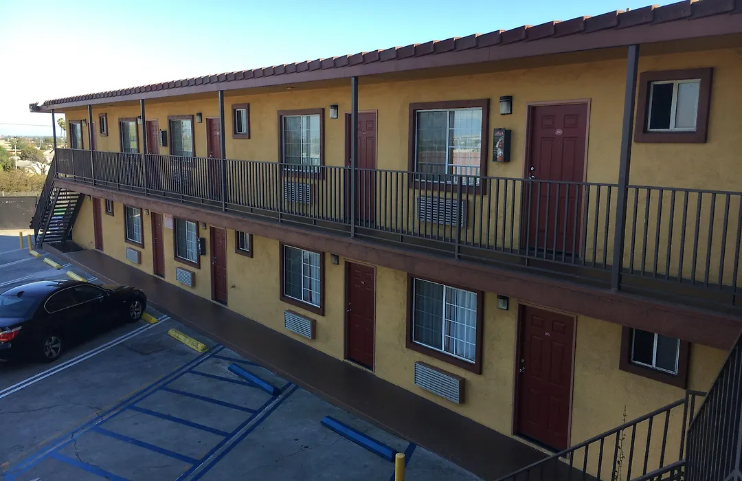 Satellite Motel, Los Angeles - Lax-1