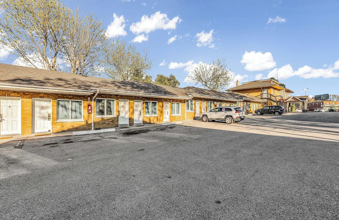 Park Motel-1