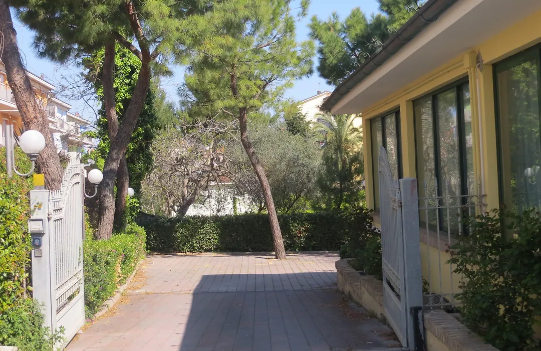 Hotel Girasole-1