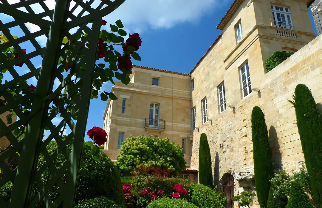 Hôtel de Pavie-1