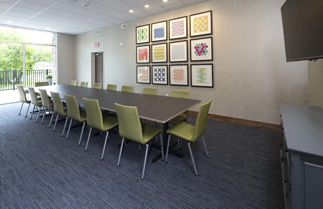 Holiday Inn Express & Suites Alpena - Downtown By Ihg-1
