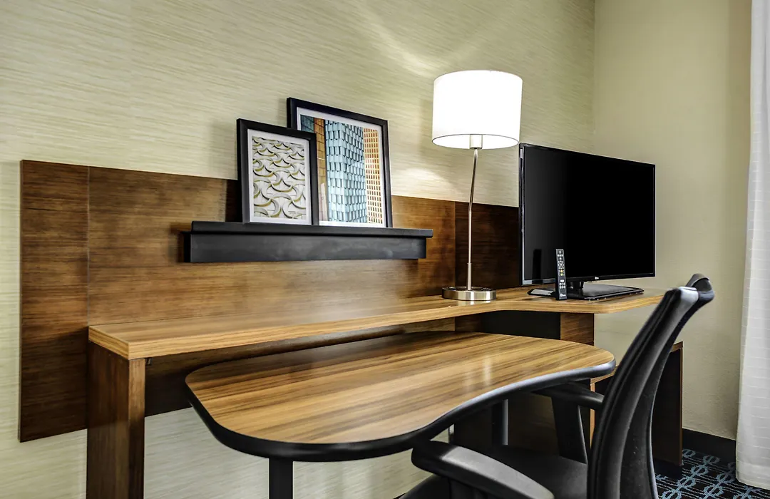 Fairfield Inn & Suites By Marriott Lansing At Eastwood-1