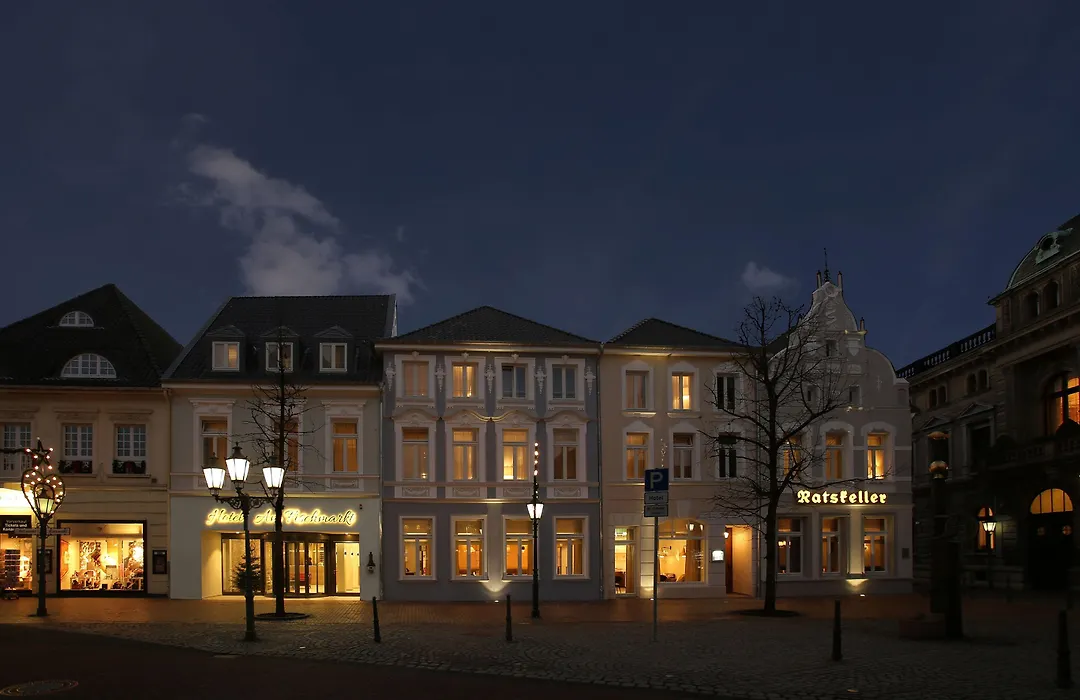 Hotel am Fischmarkt-1