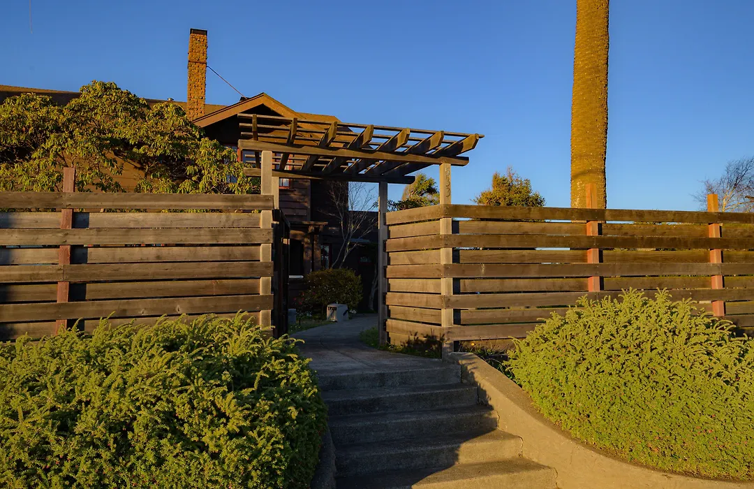 The Captains Quarters-1