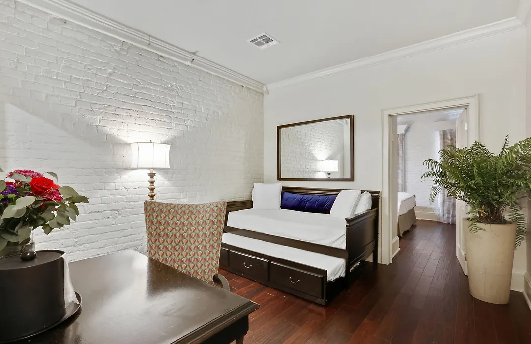 La Galerie French Quarter Hotel-1