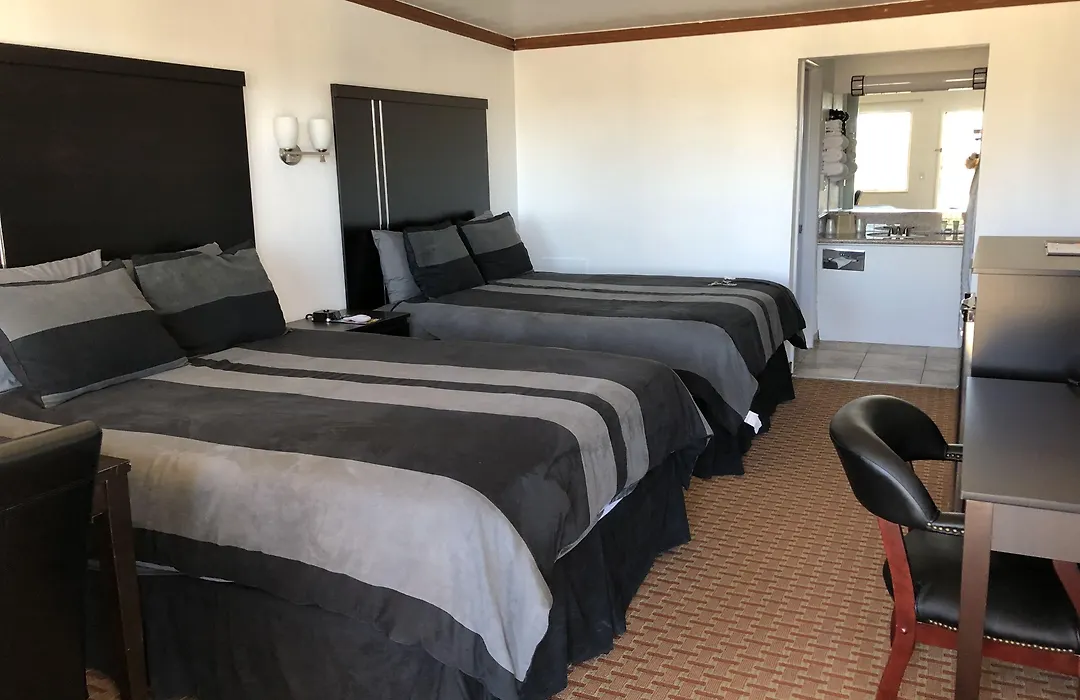 Big Chief Motel-1