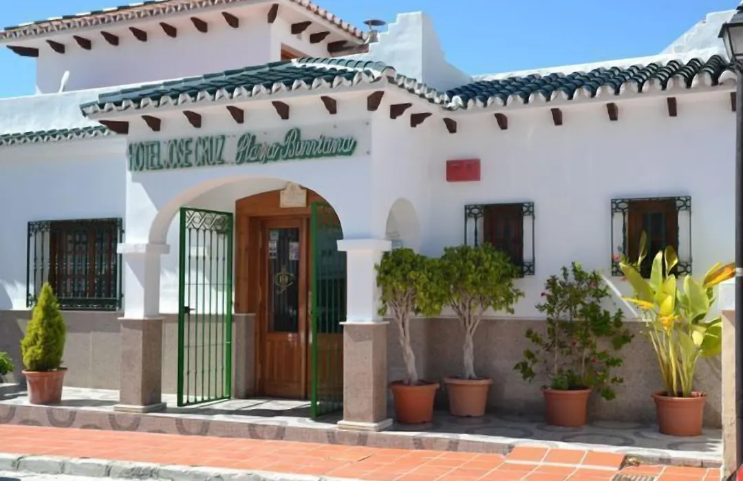 Hotel Jose Cruz-1