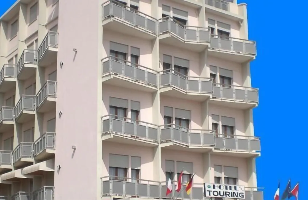 Hotel Touring-1