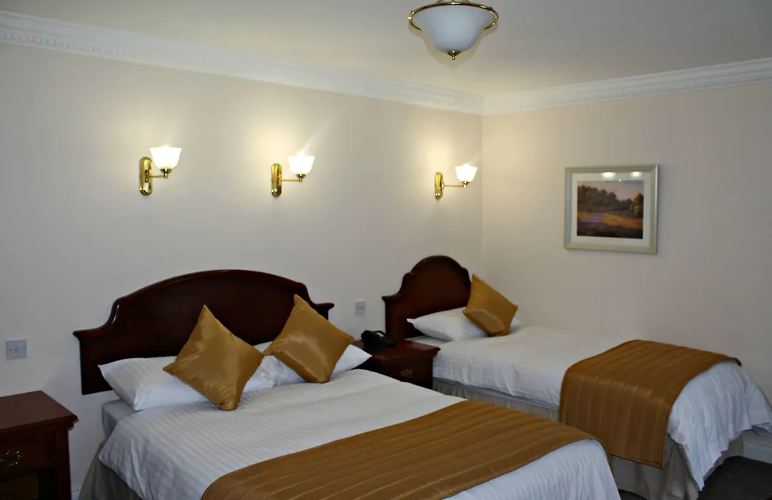 Central Hotel Donegal-1