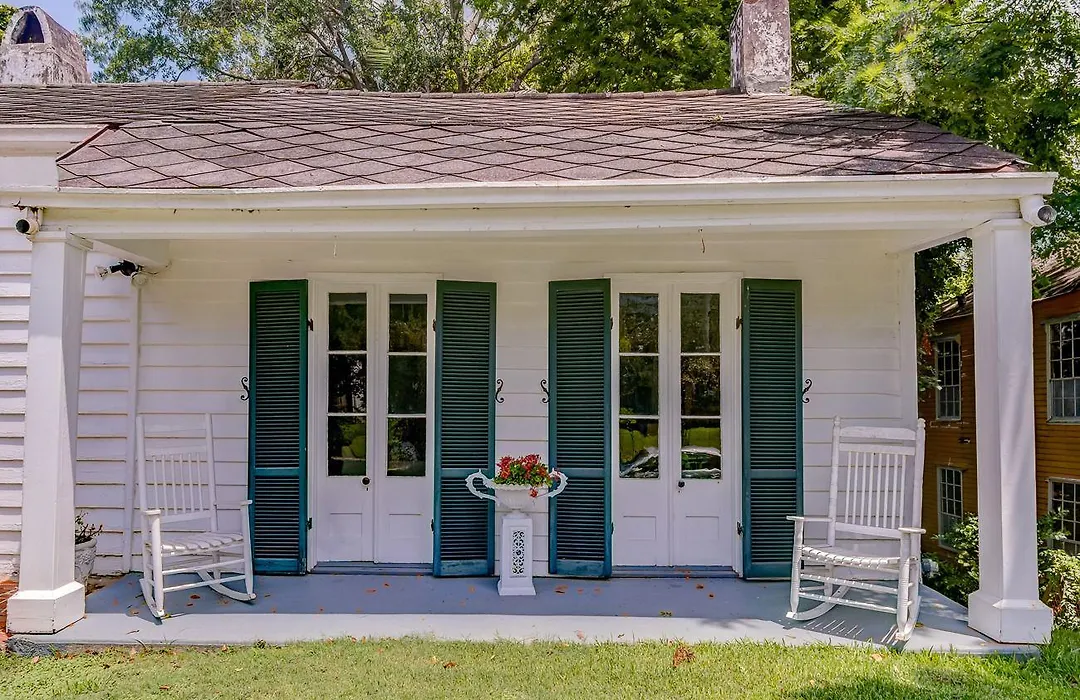 Steele Cottage-1