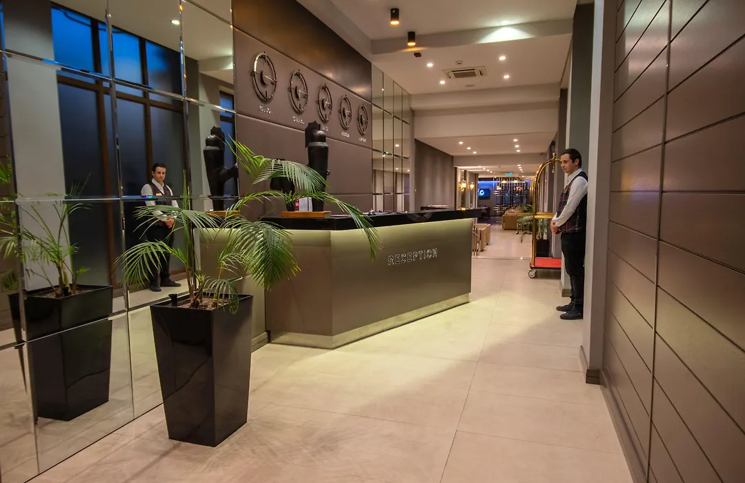 City Avenue Hotel-1
