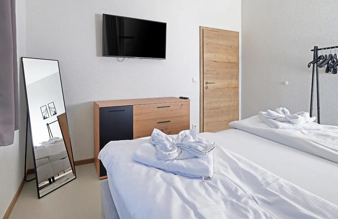 Hotel Bayerisch Meran-1