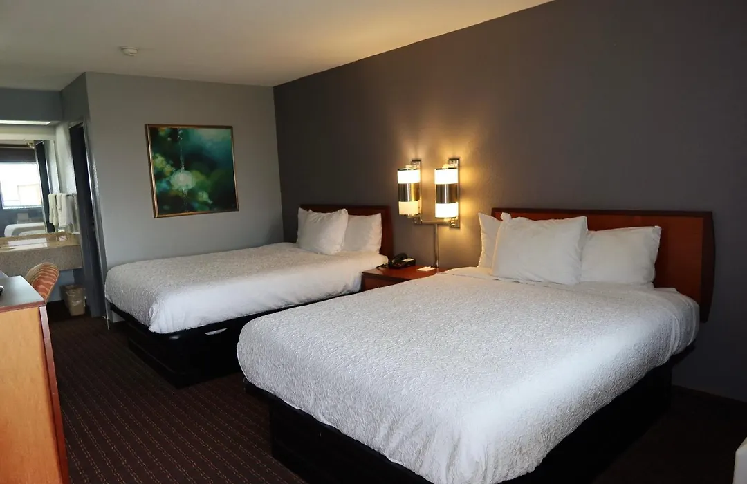 Americas Best Value Inn Yukon-1