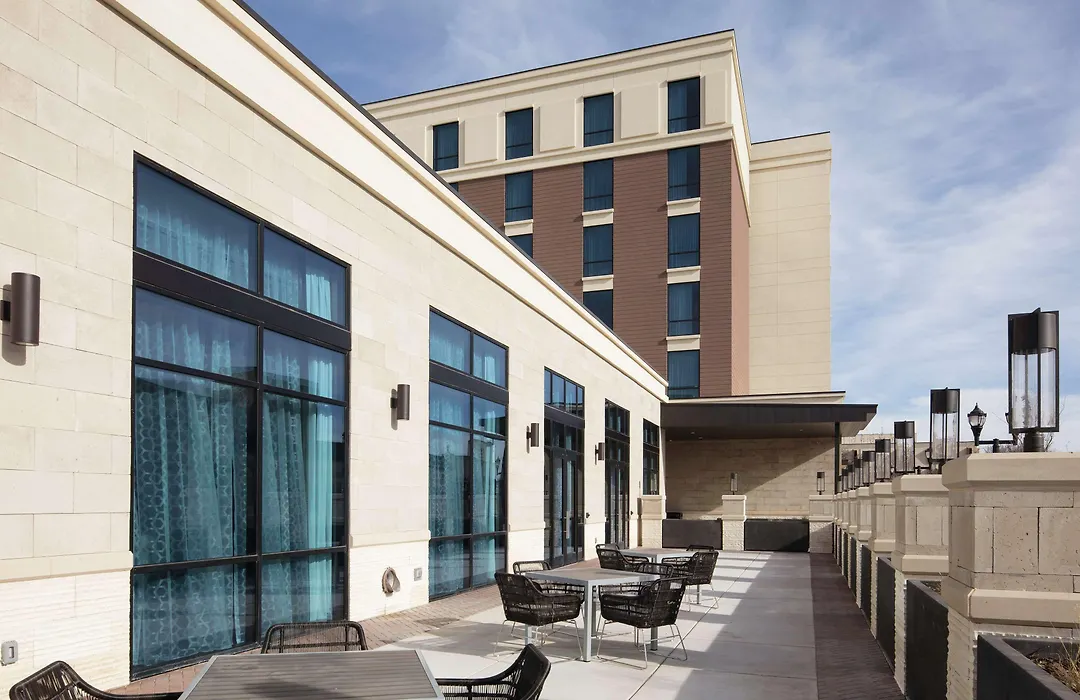 Embassy Suites Amarillo Downtown-1