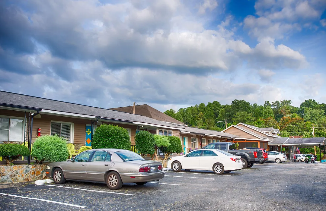 Sunset Motel-1