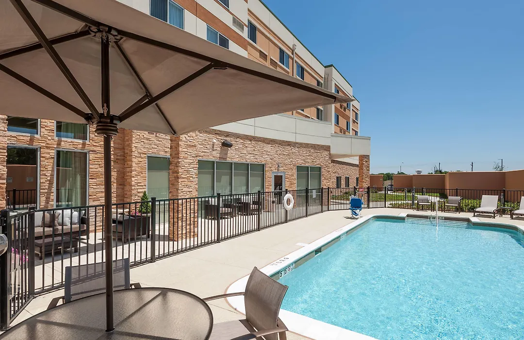 Courtyard By Marriott Ardmore-1