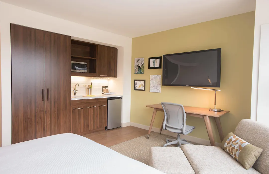 Element West Des Moines-1