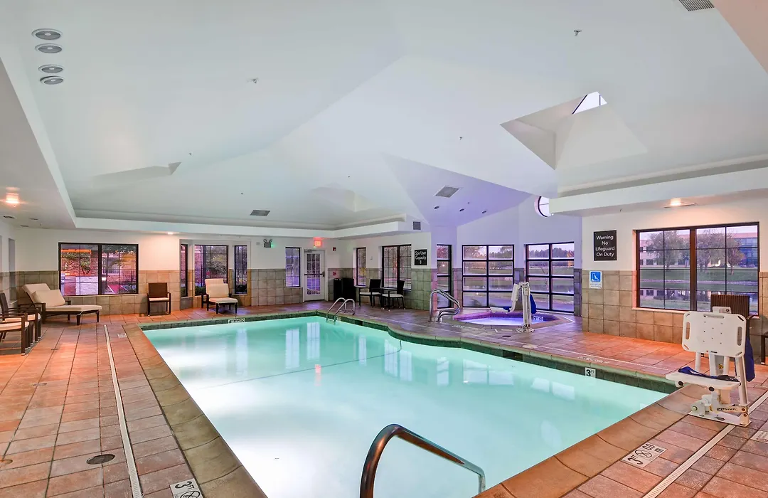 Homewood Suites By Hilton Aurora Naperville-1