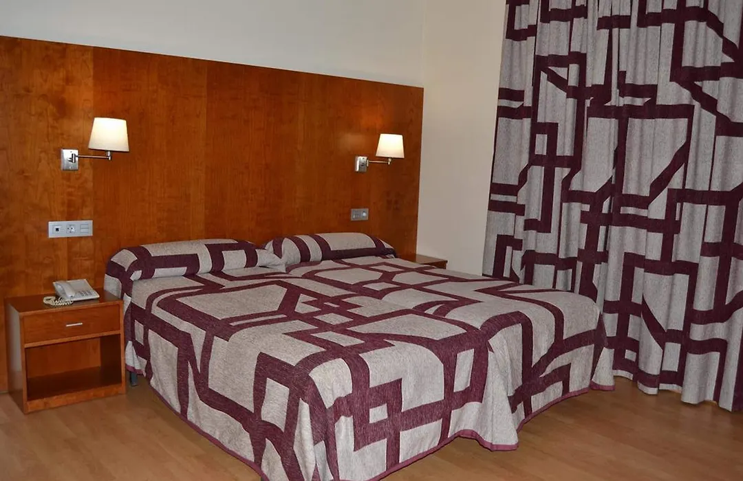 Hotel Jarama-1