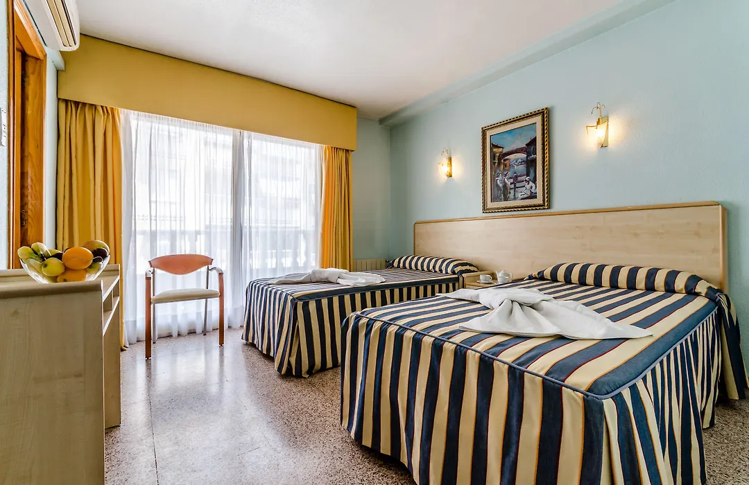 Hotel Mediterráneo-1