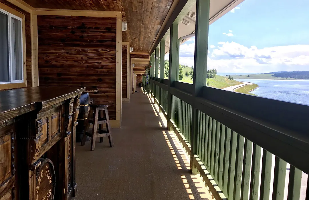 Lake View Suites-1