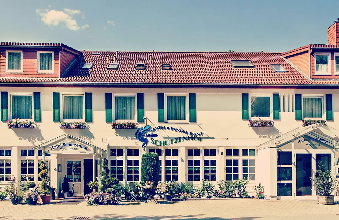 Hafen Hotel Schützenhof-1