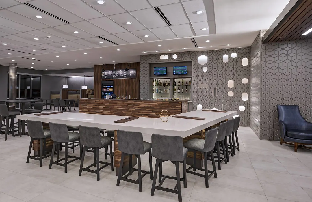 Courtyard By Marriott Houston Sugar Land/Lake Pointe-1