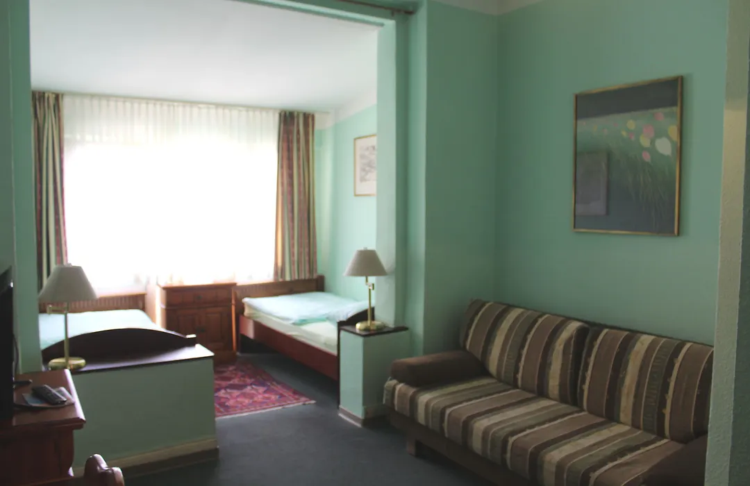 Hotel Am Roonplatz-1
