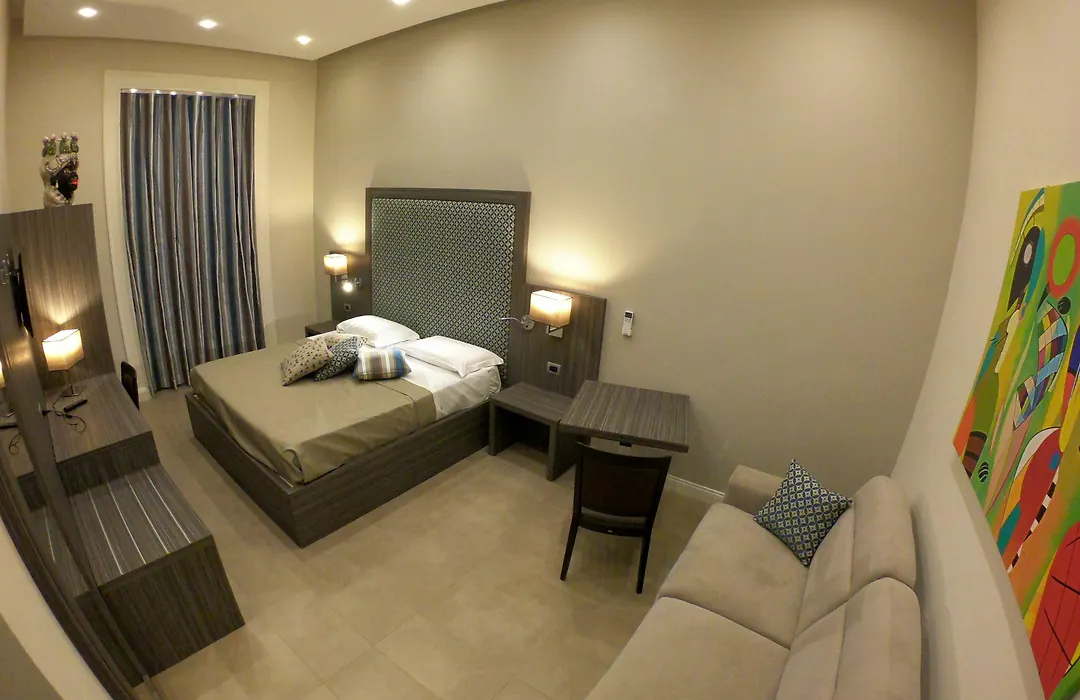 Hotel Ausonia-1
