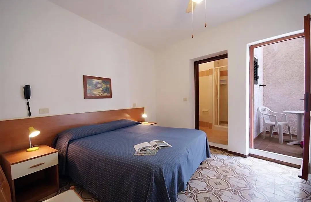 Hotel Anselmi-1