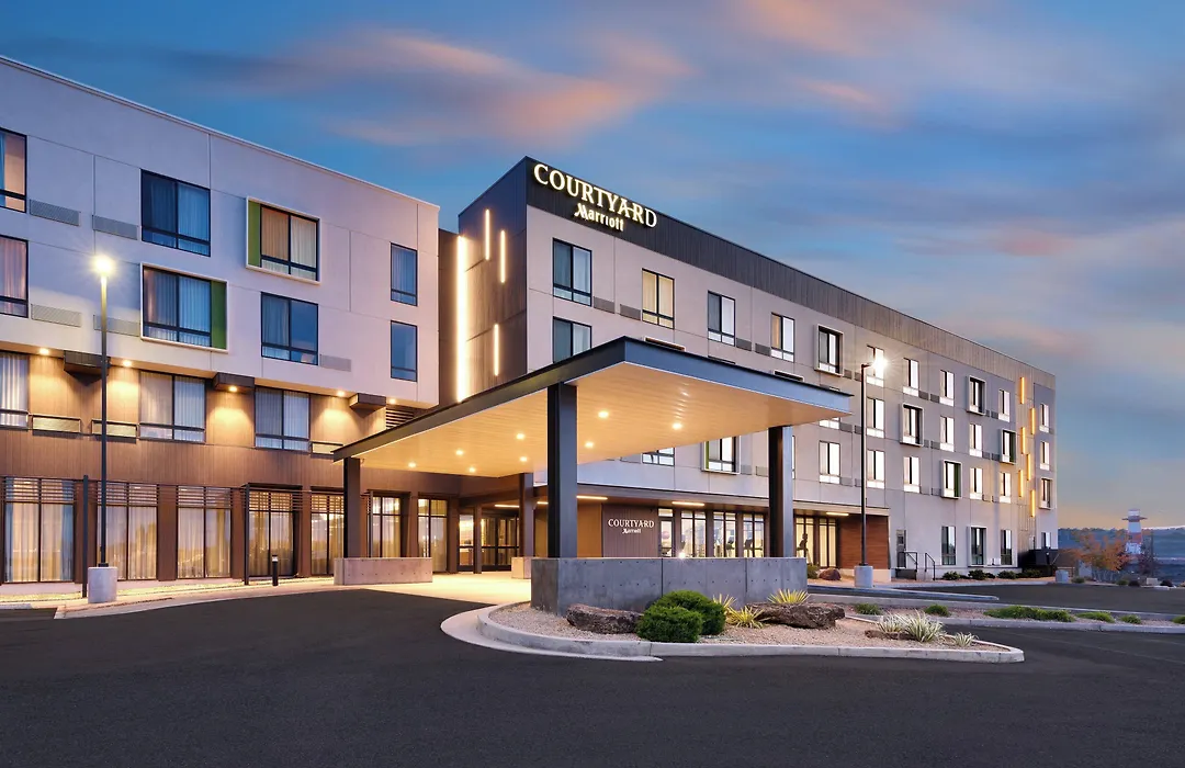 Courtyard By Marriott Cedar City-1