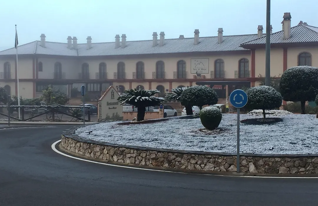 Hotel Sierra De Ubrique-1