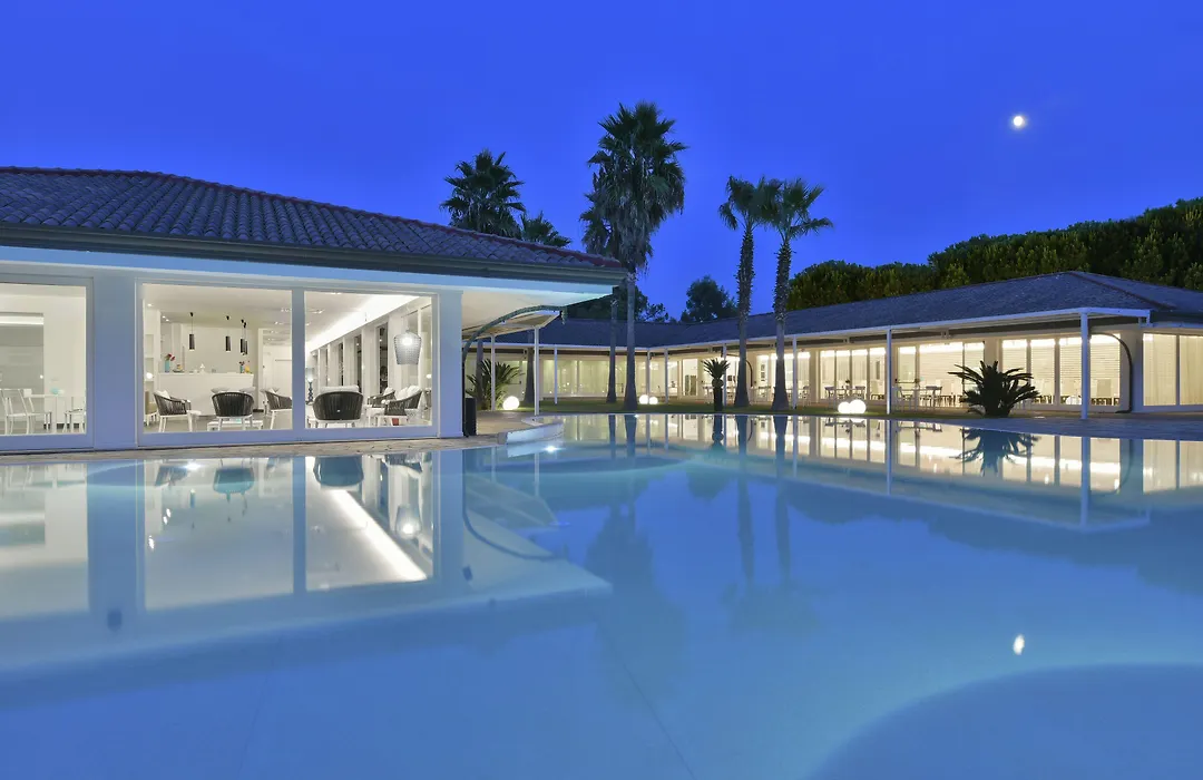 Paestum Inn Beach Resort-1