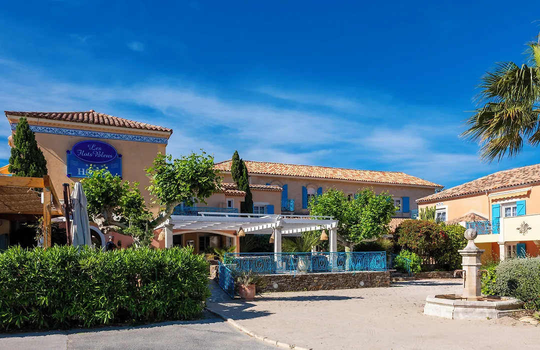 Hotel Les Flots Bleus-1