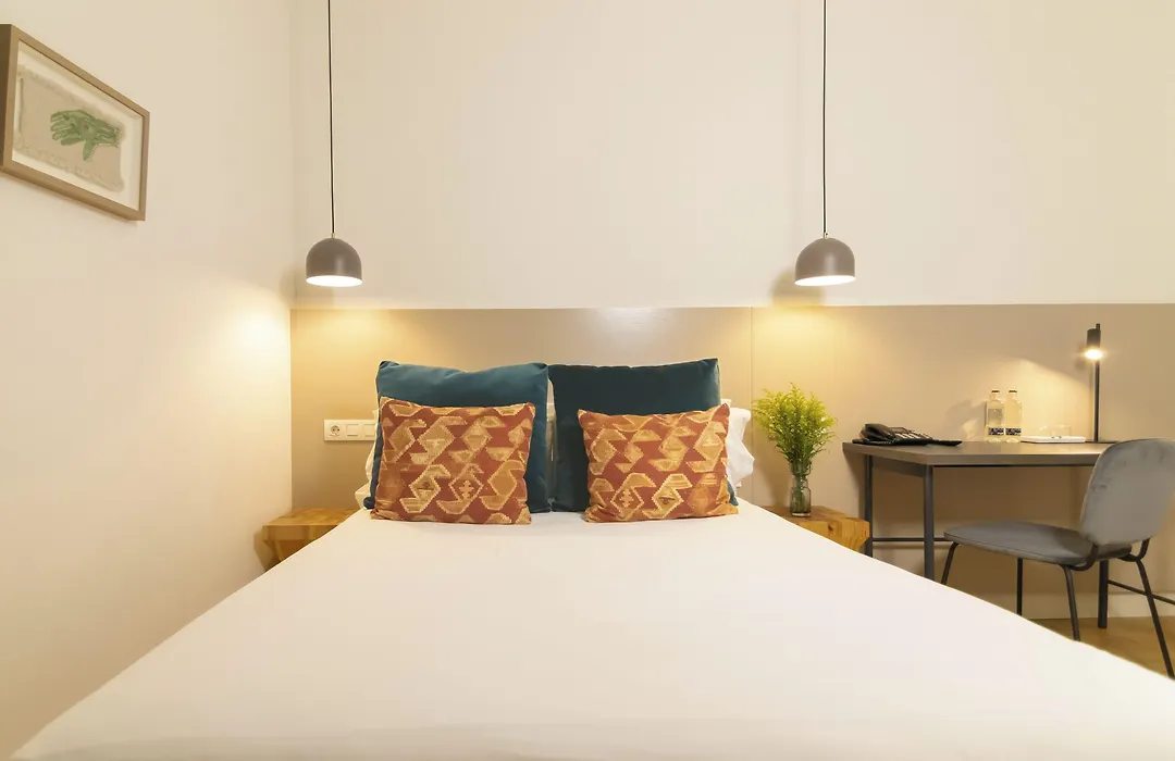 Veintiuno Emblematic Hotels By Airnest (Adults Only)-1