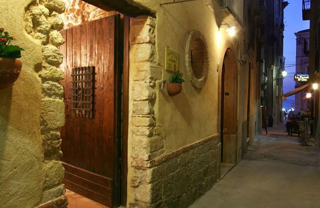 Donnaciccina Accomodation-1