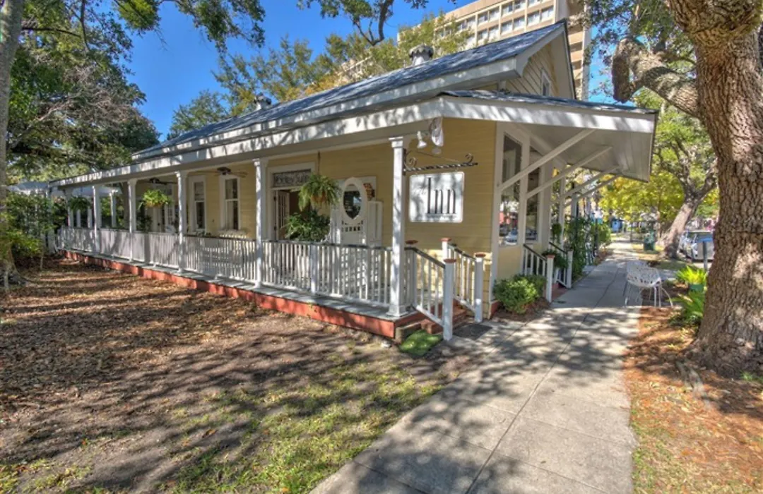 The Inn At Ocean Springs-1