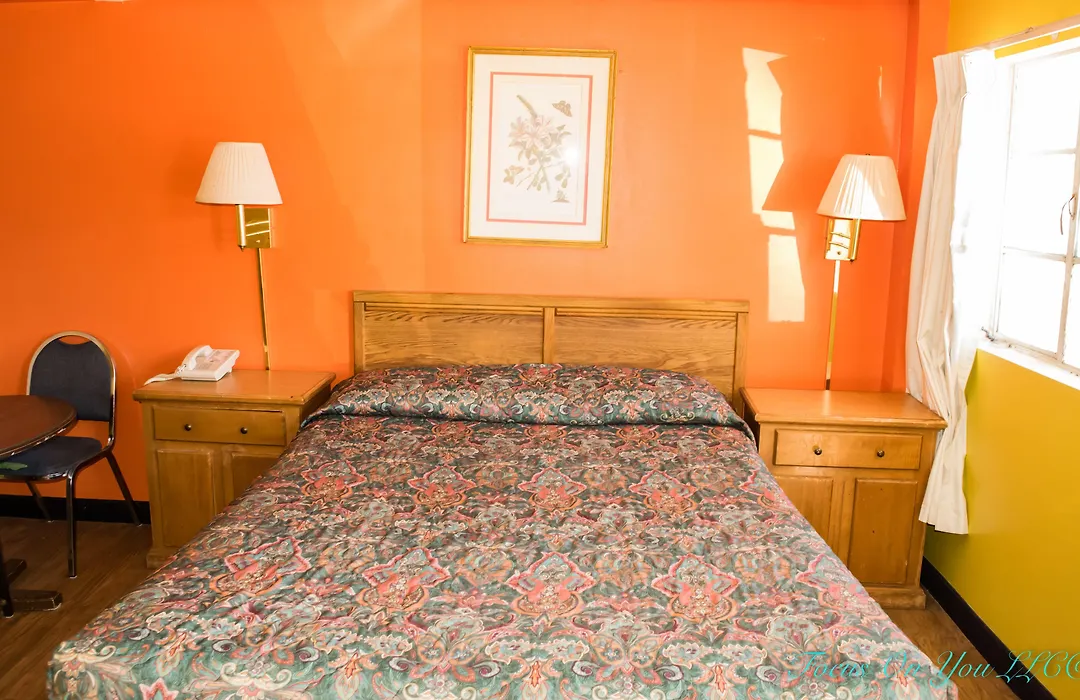 Bloomfield Motel-1