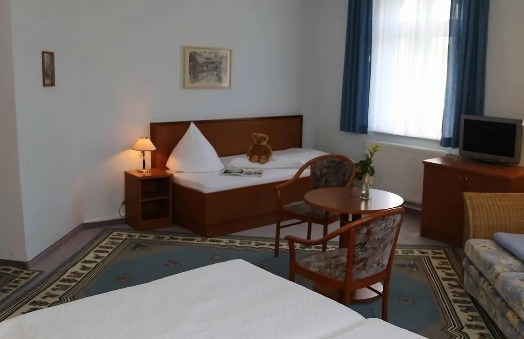 Hotel-Pension Seeblick-1