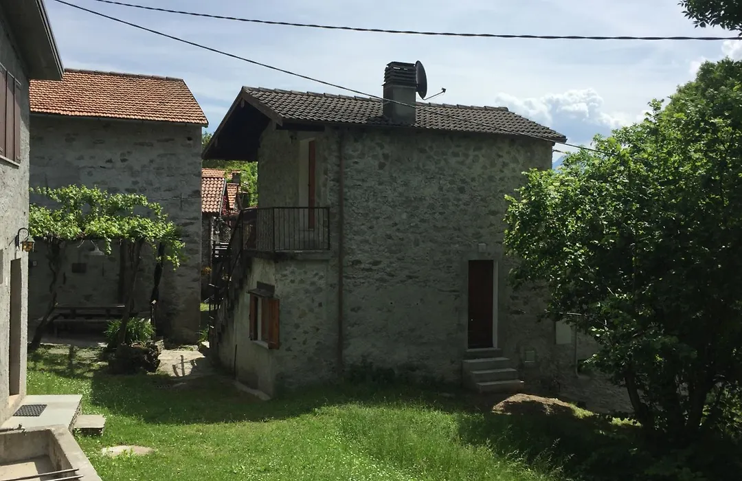 B&B Como Lake Cottage-1
