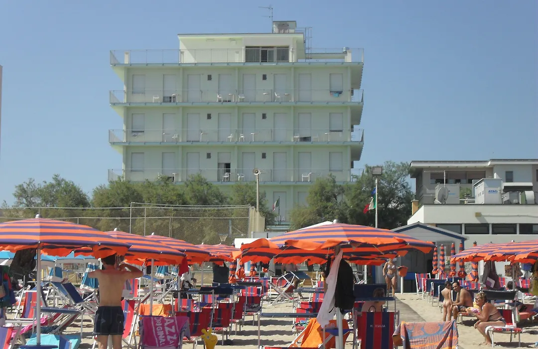 Hotel Italia-1