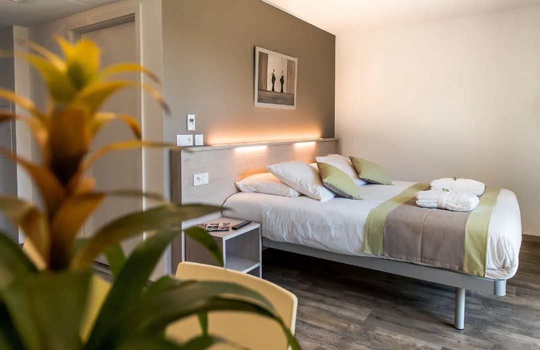 Hotel du Grand Parc-1