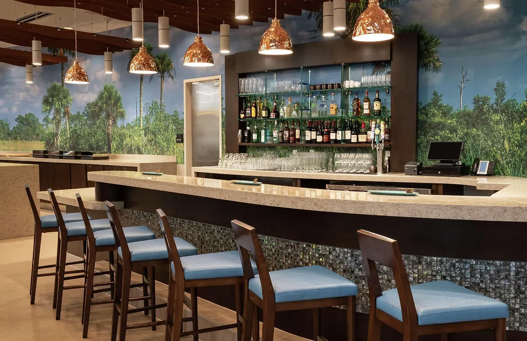 Doubletree By Hilton Miami Doral-1