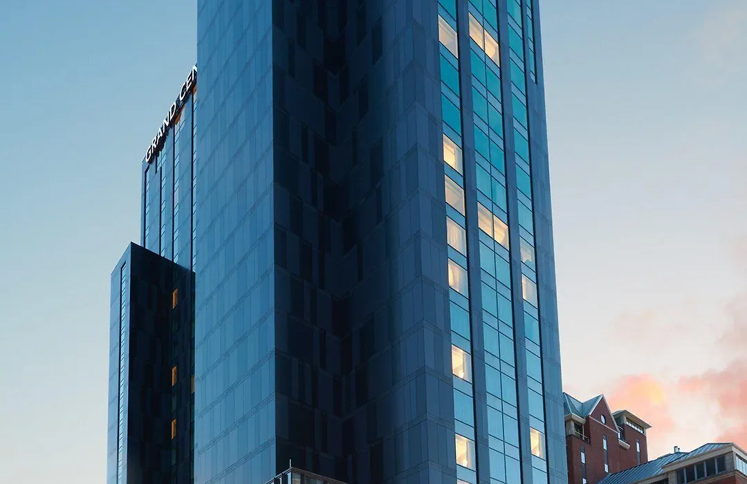 Grand Central Hotel Belfast-1